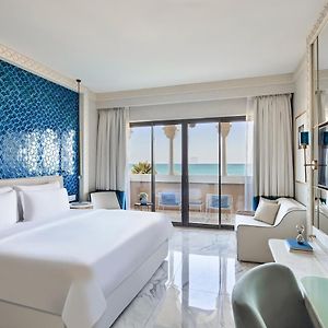 Deluxe King Room Sea View